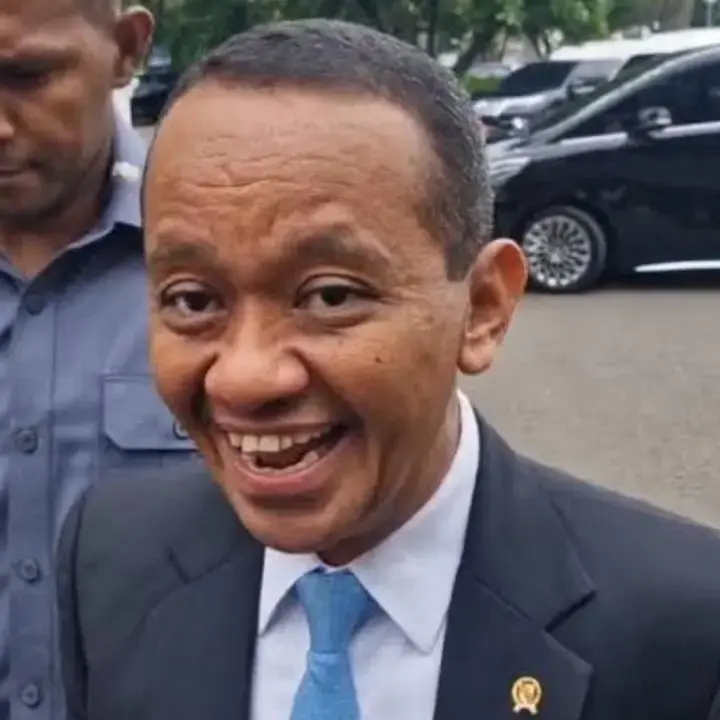 Bahlil Sinyalkan Ada Agenda Penting di Istana, Isu Reshuffle Menguat