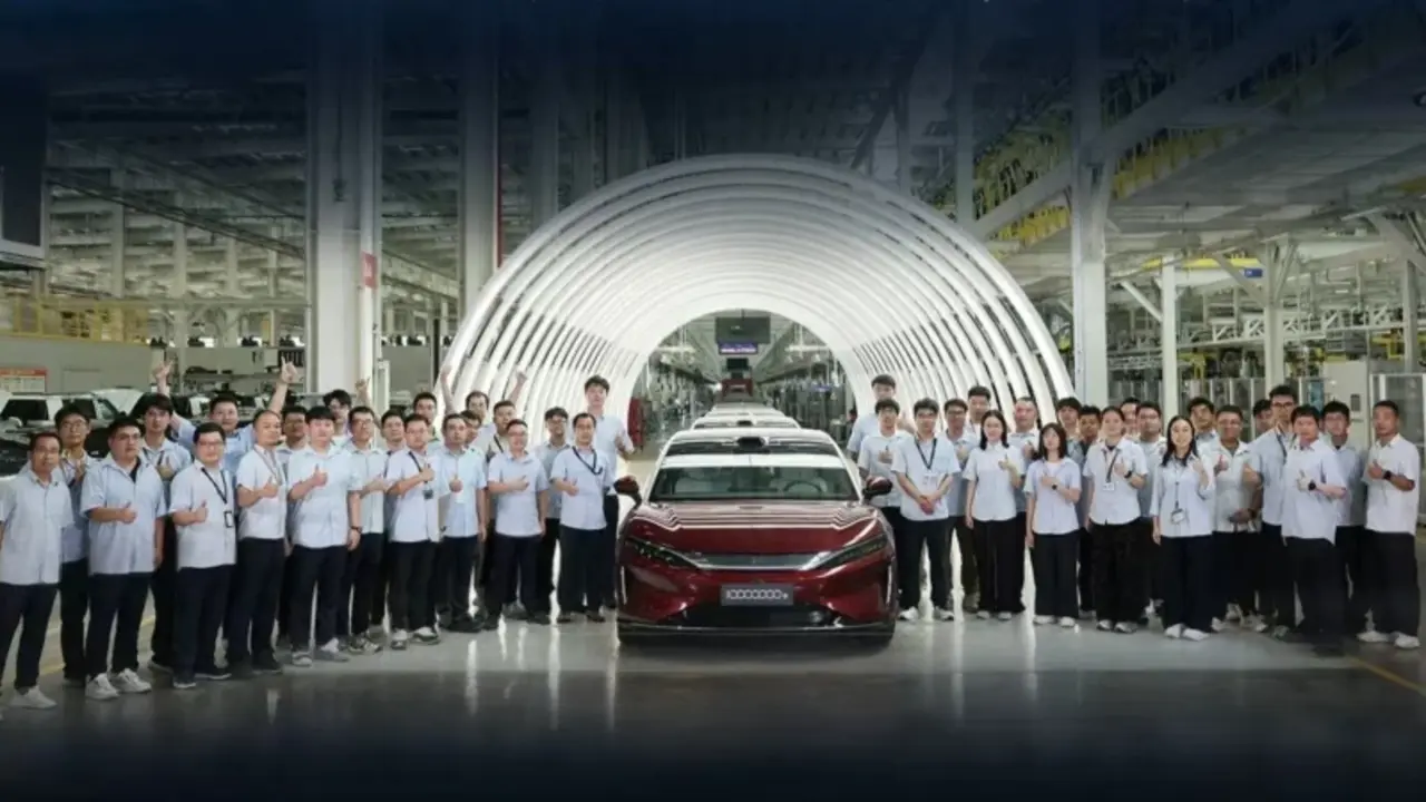 BYD Capai Produksi 10 Juta Unit Seri Dynasty