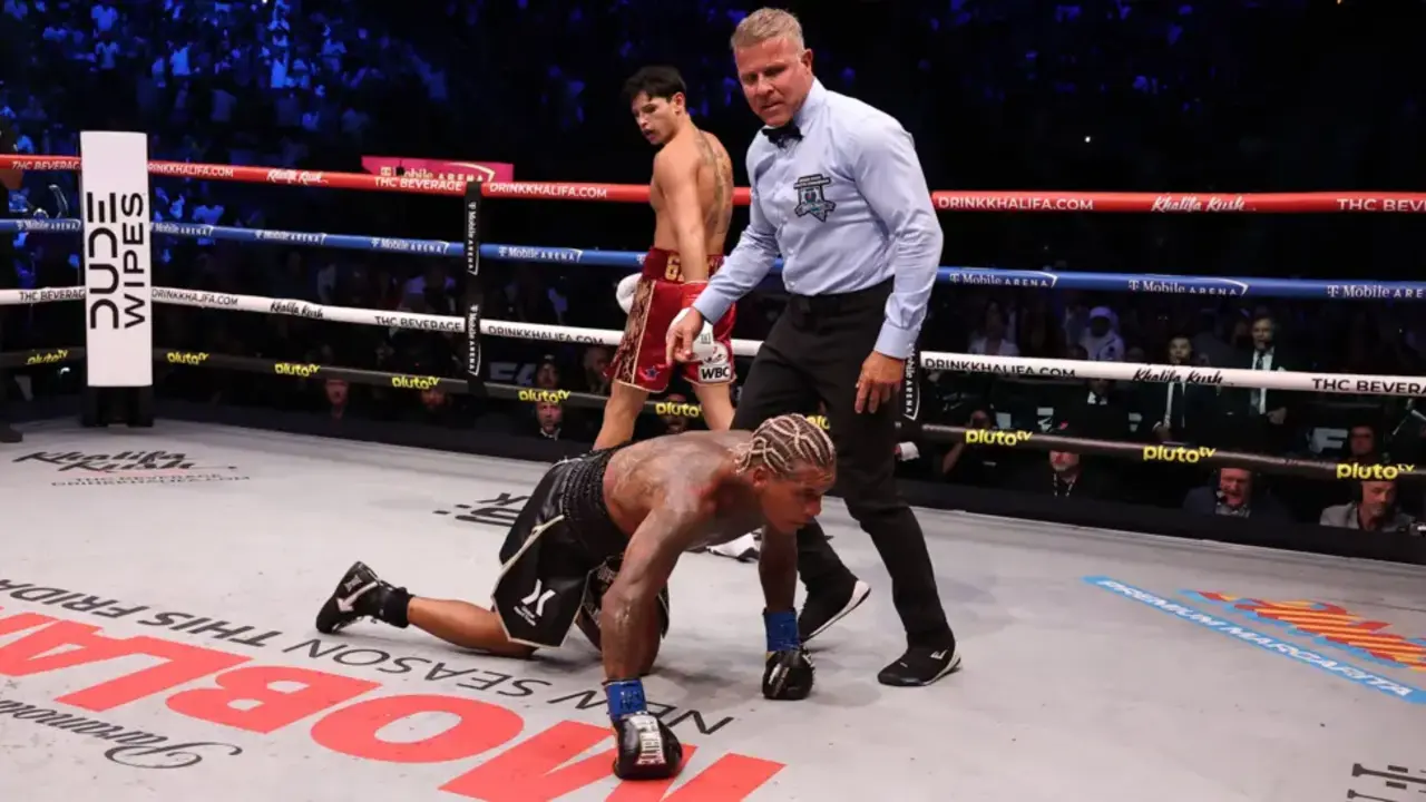 Conor Benn TKO lawan Ryan Garcia