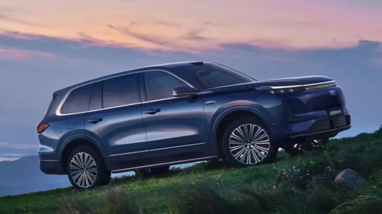 Geely Galaxy M9