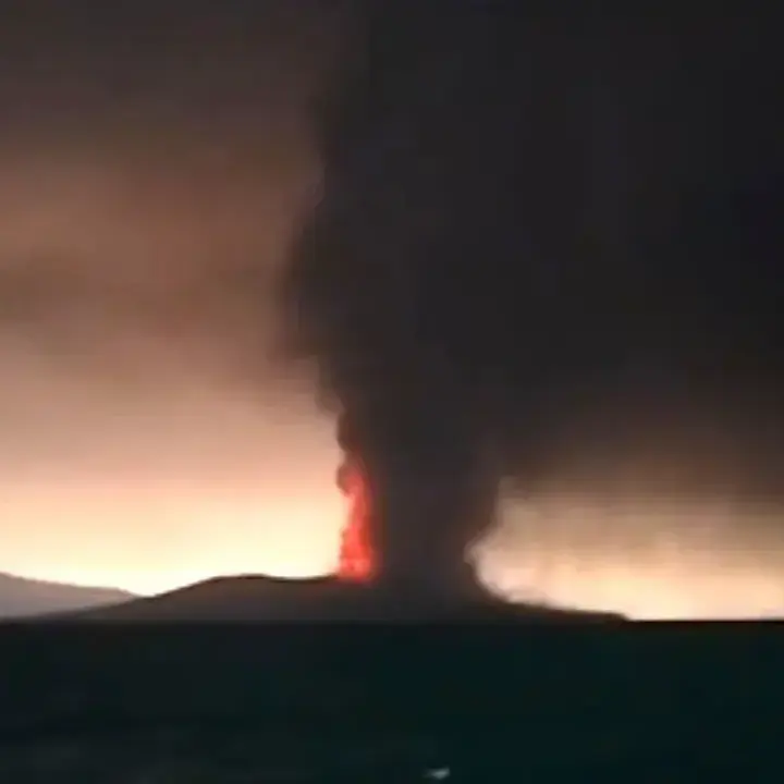 BMKG: Erupsi Gunung Anak Krakatau Tipe Strombolian