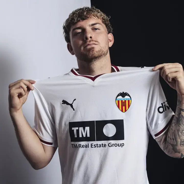 Harvey Elliott Gabung Valencia dengan Status Pinjaman Hingga 2027