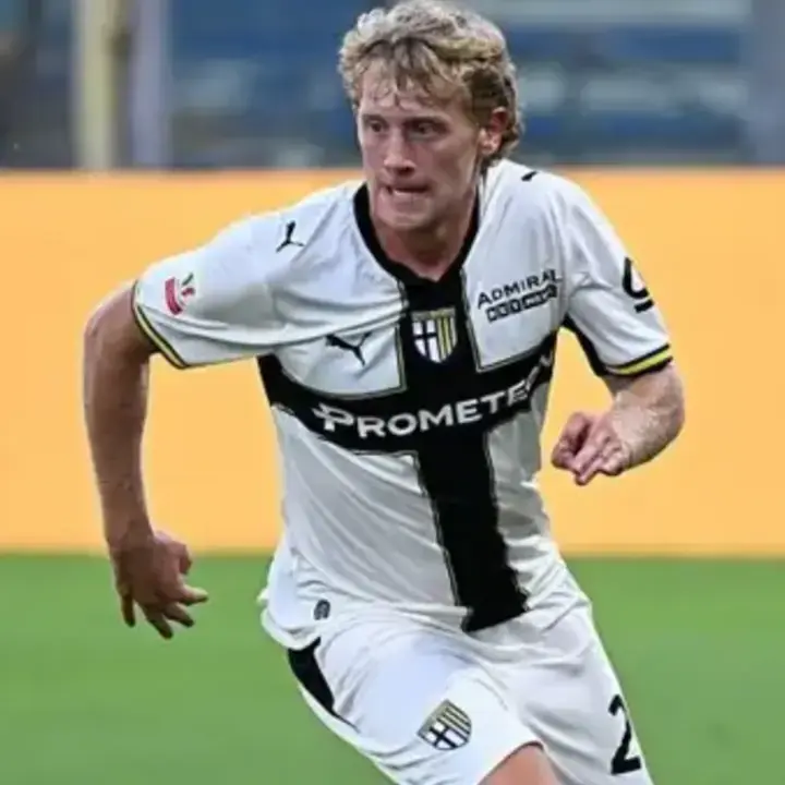 Celtic Perkuat Lini Tengah dengan Rekrut Oliver Sorensen dari Parma
