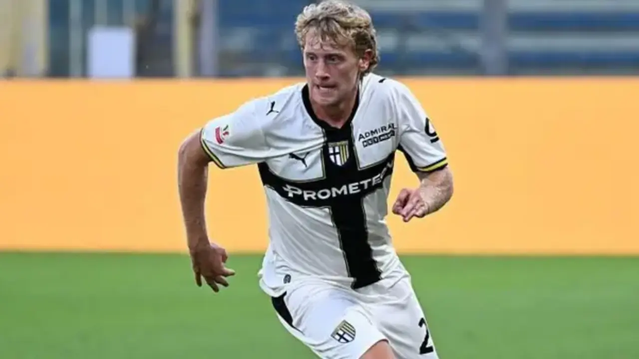 Oliver Sorensen pemain baru Parma