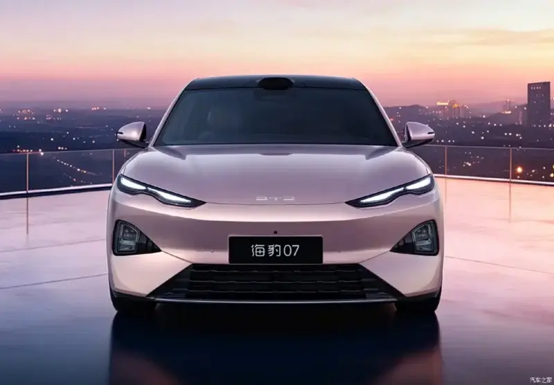 second-gen BYD Seal 07
