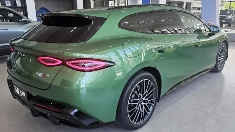 Fang Cheng Bao (FCB) Formula S GT