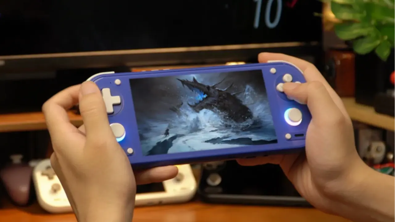 Anbernic RG55G1: Konsol Android Pertama dengan Snapdragon dan Desain Switch Lite