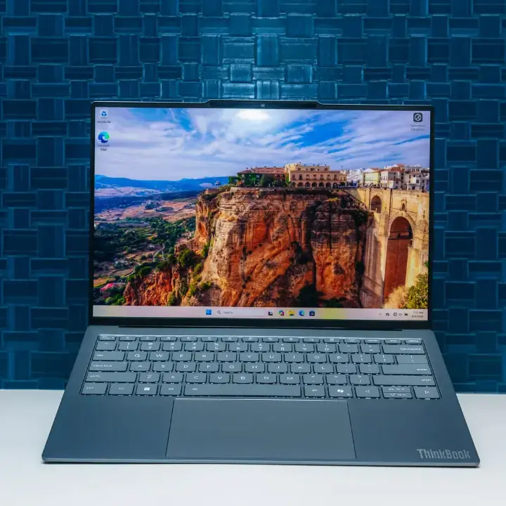 Lenovo Kenalkan Project AeroBlade, Konsep Laptop Tipis dengan Pendinginan Tanpa Kipas