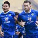 Marc Klok dan Beckham Putra Samai Rekor Dedi Kusnandar Bersama Persib di Asia
