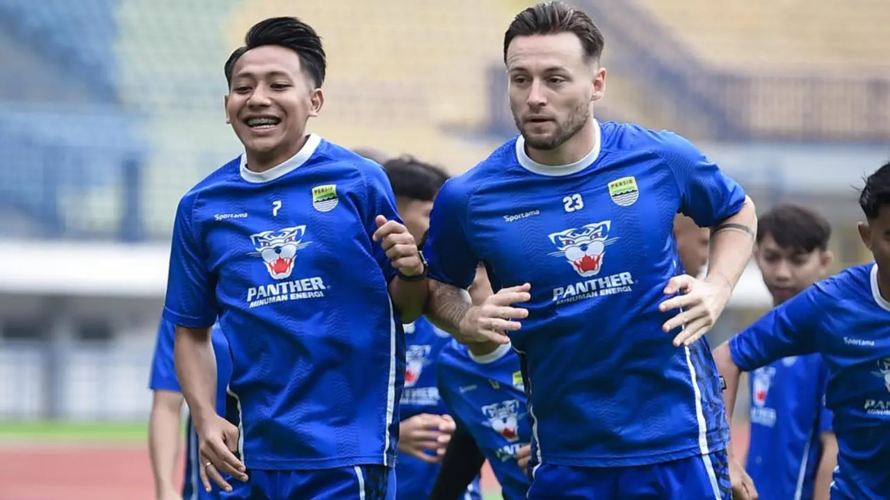 Marc Klok dan Beckham Putra