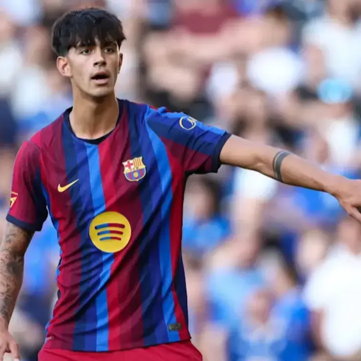 Marc Bernal Siap Bersaing dengan Rodri di Lini Tengah Barcelona