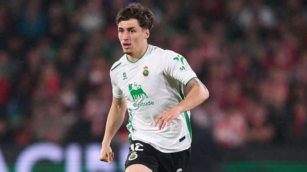 Jorge Salinas Pemain Racing Santander