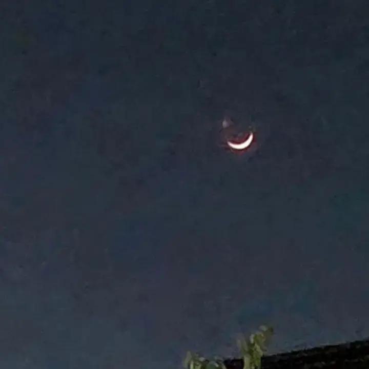 Penjelasan BRIN soal Fenomena Bulan Sabit dan Venus di Sukabumi