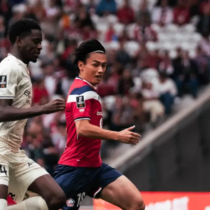 Hasil LOSC Lille VS Troyes: Goal Ethan Mbappe di Penghujung Laga Pastikan Kemenangan Les Dogues