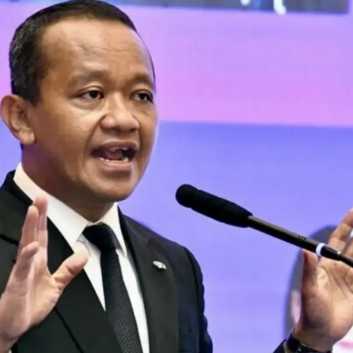 Kementrian ESDM Bakal Kaji Kebijakan Tarif Impor 100 Persen AS untuk Negara Pembeli Minyak Rusia