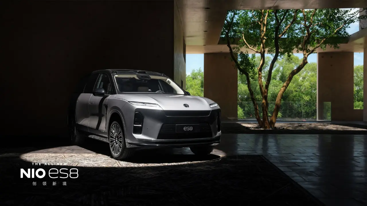 NIO ES8