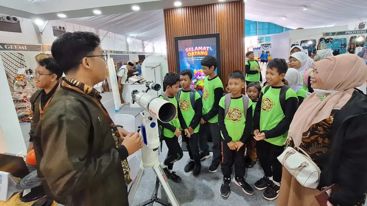 Pameran Teleskop di MTQ Nasional