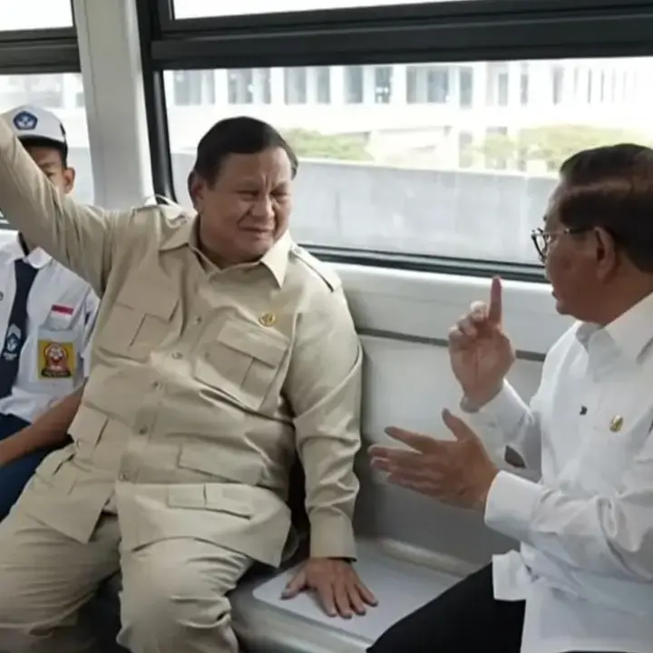 Jajal LRT Kelapa Gading-Manggarai, Prabowo Didampingi Pramono Anung