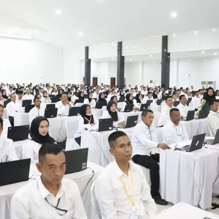 Guru PPPK Bisa Ikut Seleksi CPNS Mulai 2027, Status Tak Berubah Jika Gagal