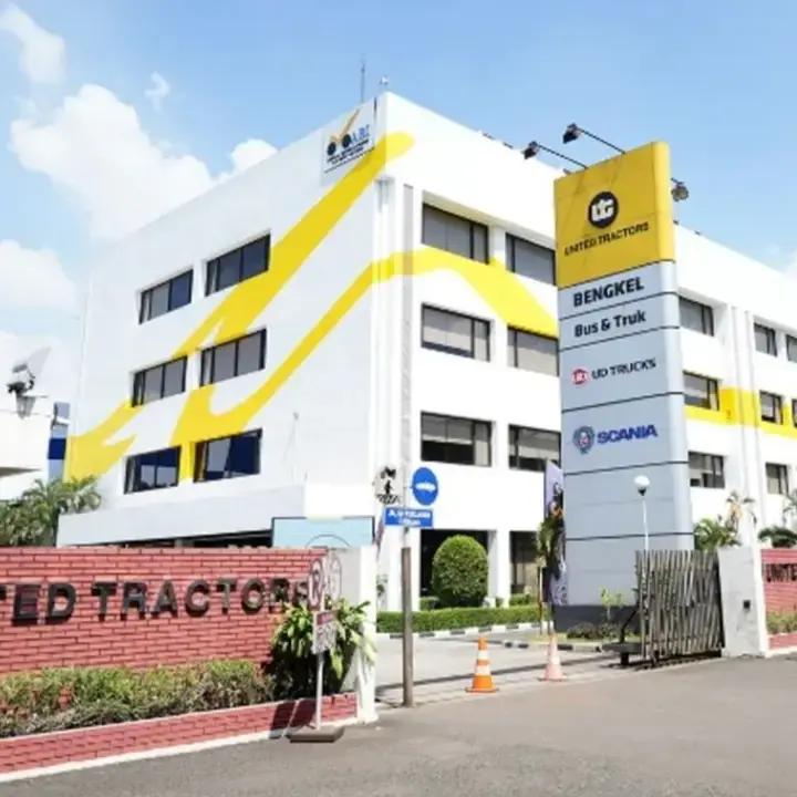 Laba Bersih United Tractors (UNTR) Anjlok 48% di Semester I-2026