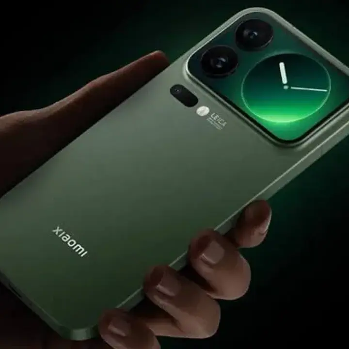 Bocoran Wujud Xiaomi 18 Pro Tampilkan Kamera Rata dan Layar Sekunder