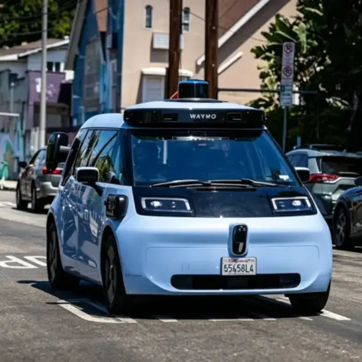 Waymo Perluas Jaringan Robotaxi ke 14 Kota AS, Kendaraan Buatan China Mulai Beroperasi di Denver