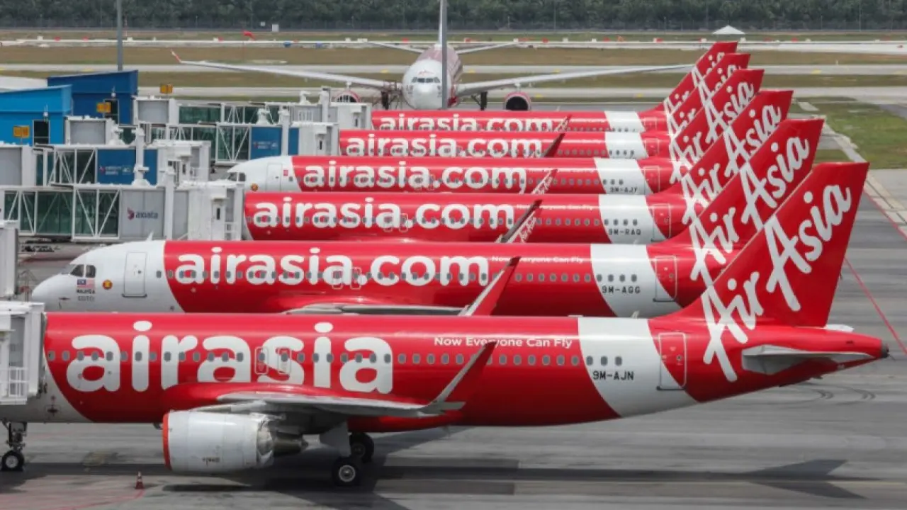 AirAsia Indonesia Catat Pendapatan Rp5,78 Triliun, Harga Avtur dan Kurs Tekan Kinerja Keuangan 2026 AirAsia Indonesia Catat Pendapatan Rp5,78 Triliun, Harga Avtur dan Kurs Tekan Kinerja Keuangan 2026