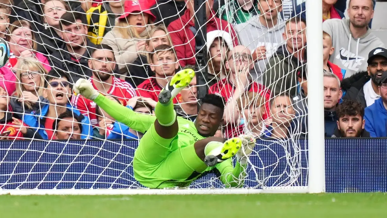Andre Onana Blunder Lagi, Kebobolan Gol Sepak Pojok Langsung Saat Trabzonspor Hajar KuPS Andre Onana Blunder Lagi, Kebobolan Gol Sepak Pojok Langsung Saat Trabzonspor Hajar KuPS