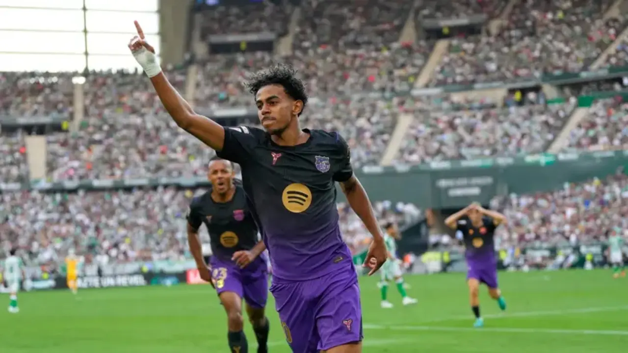 Bixente Lizarazu Soroti Persaingan Ballon d’Or 2026, Lamine Yamal Dinilai Punya Keunggulan atas Mbappe