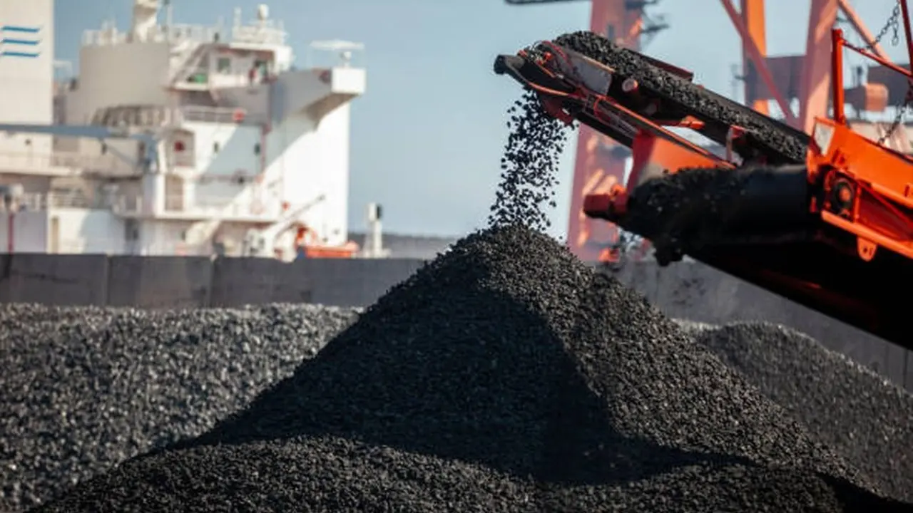 Harga Batu Bara Tembus US$ 150 per Ton, Tertinggi dalam Dua Tahun akibat Lonjakan Harga LNG Harga Batu Bara Tembus US$ 150 per Ton, Tertinggi dalam Dua Tahun akibat Lonjakan Harga LNG