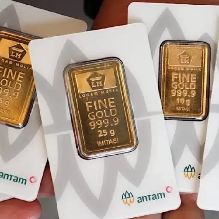 Harga Emas Antam Anjlok Rp20.000 per Gram pada Selasa 13 Oktober, Buyback Ikut Turun Tajam