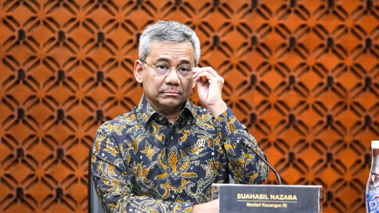 Harga Minyak Dunia Tembus US$116 per Barel, Menkeu Sebut APBN Jadi Peredam Tekanan Ekonomi Harga Minyak Dunia Tembus US$116 per Barel, Menkeu Sebut APBN Jadi Peredam Tekanan Ekonomi