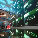 IHSG Menguat 1,12% ke 5.387,9, Saham ASMI dan ENAK Melonjak Hingga 35% pada Kamis 22 Oktober
