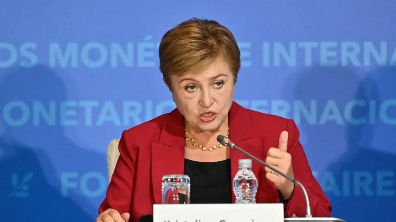 IMF Peringatkan Risiko Keuangan Global, dari Shadow Banking Hingga Serangan Siber dan Penipuan Digital IMF Peringatkan Risiko Keuangan Global, dari Shadow Banking Hingga Serangan Siber dan Penipuan Digital