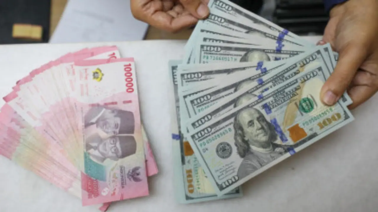 Kurs Dolar AS Selasa 20 Oktober: Rupiah Rebound, Simak Harga di BCA, Mandiri, BRI dan BNI