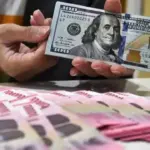 Kurs Dolar AS di BCA, Mandiri, BRI, BNI Hari Ini 15 Oktober, Rupiah Dibuka Melemah ke Rp17.948 Kurs Dolar AS di BCA, Mandiri, BRI, BNI Hari Ini 15 Oktober, Rupiah Dibuka Melemah ke Rp17.948