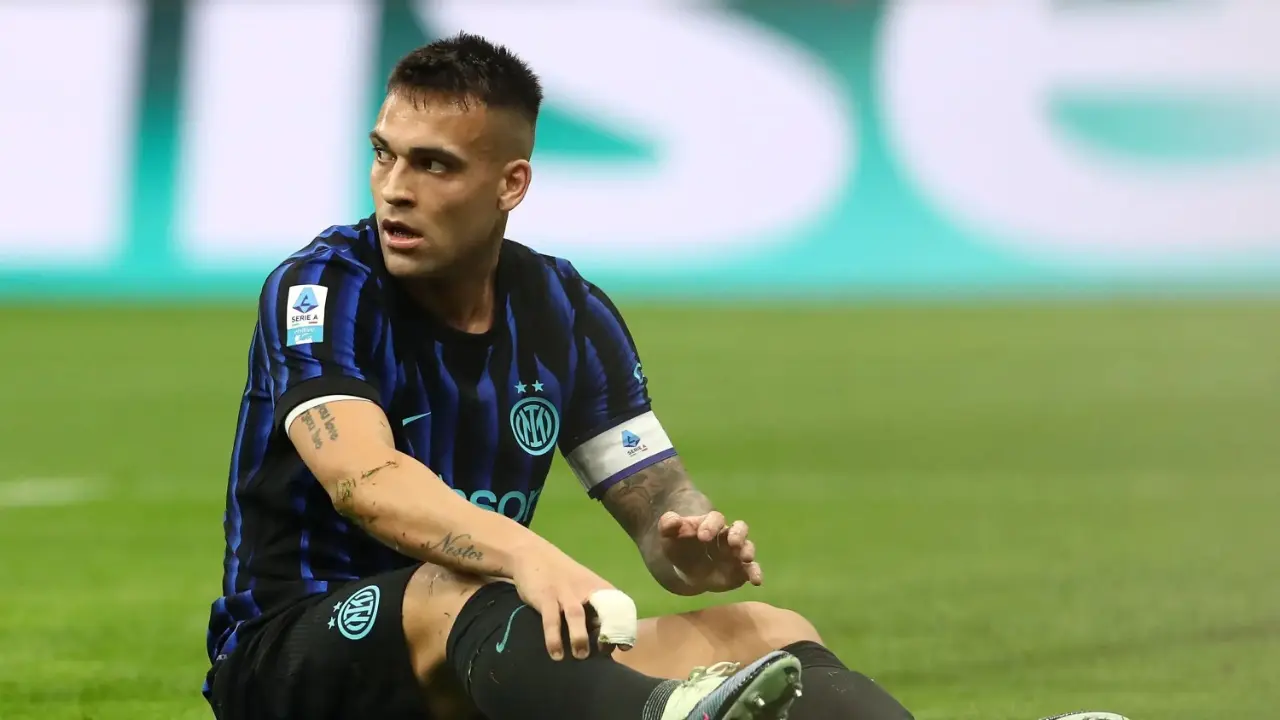 Lautaro Martinez Cedera Hamstring Paha Kiri dan Harus Menepi Selama Tiga Pekan