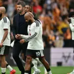 Man United Terpuruk Tanpa Kemenangan, Wayne Rooney Sebut Para Pemain Egois dan Tak Bertanggung Jawab Man United Terpuruk Tanpa Kemenangan, Wayne Rooney Sebut Para Pemain Egois dan Tak Bertanggung Jawab