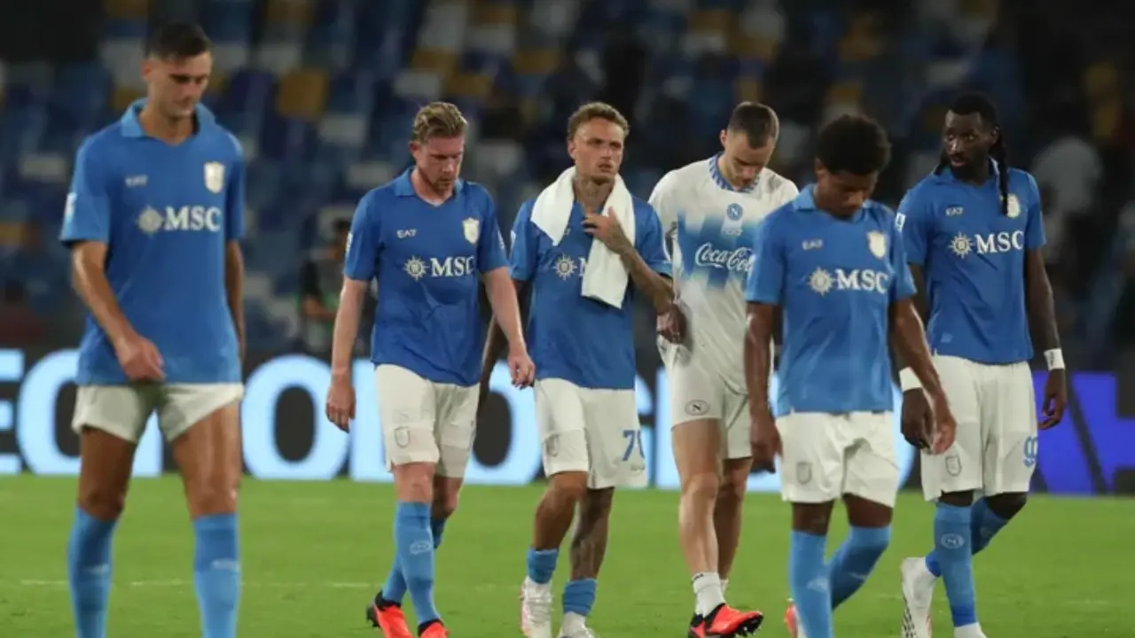 Napoli Terpuruk Usai Telan Lima Kekalahan, Allegri Minta Pemain Bangkit Saat Hadapi Bodo/Glimt Napoli Terpuruk Usai Telan Lima Kekalahan, Allegri Minta Pemain Bangkit Saat Hadapi Bodo/Glimt