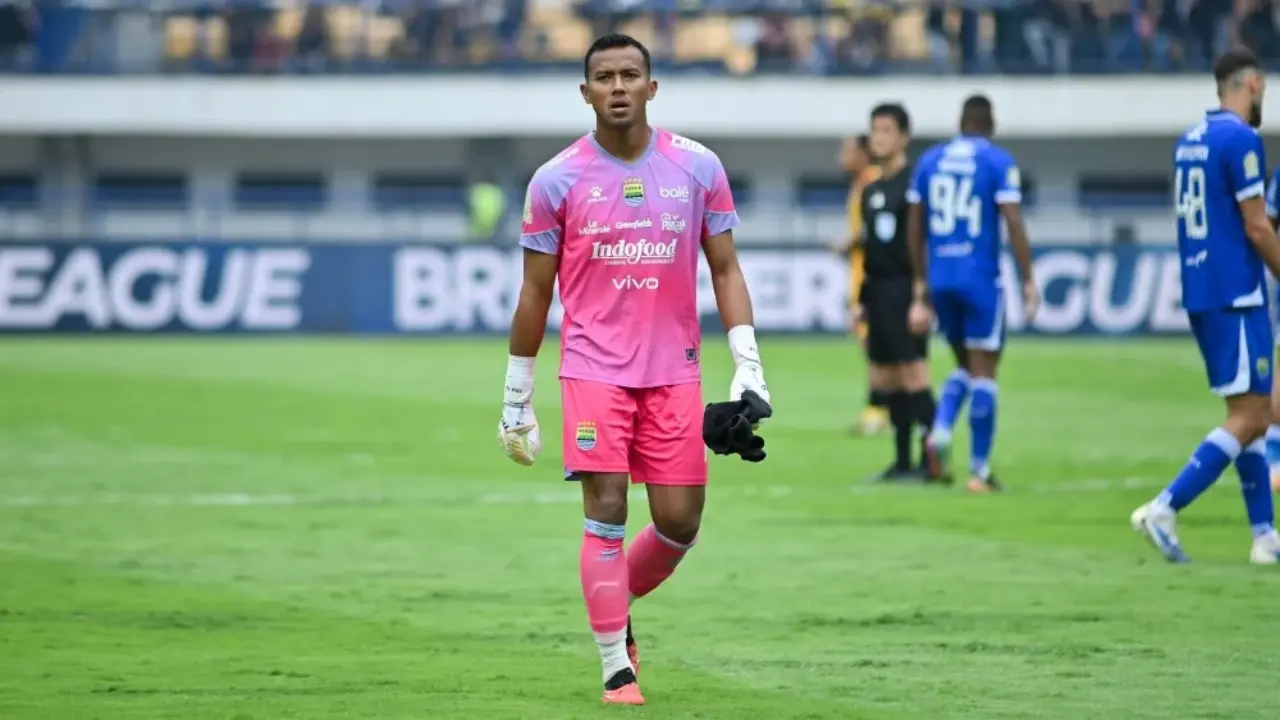 Persib Bandung Terancam Tanpa Teja Paku Alam Lawan Melbourne Victory, Fitrah Maulana Jadi Opsi Pengganti Persib Bandung Terancam Tanpa Teja Paku Alam Lawan Melbourne Victory, Fitrah Maulana Jadi Opsi Pengganti