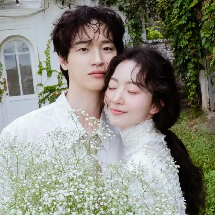 Resmi Menikah dengan Jang Dong Yoon, Ini Daftar Film dan Drama yang Pernah Dibintangi Kim Seung Yoon