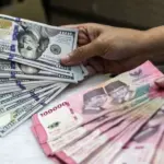 Rupiah Rebound ke Rp18.044 per Dolar AS pada Selasa 20 Oktober, Pasar Valuta Asing Mulai Pulih Rupiah Rebound ke Rp18.044 per Dolar AS pada Selasa 20 Oktober, Pasar Valuta Asing Mulai Pulih