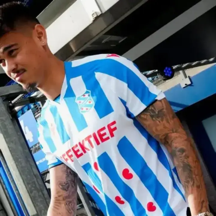 Usai Absen Panjang, Mees Hilgers Masuk Starting XI SC Heerenveen untuk Hadapi PSV Eindhoven