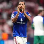Youri Tielemans Pilih Bungkam soal Keluh Kritik Keras Lisandro Martinez ke Petinggi MU