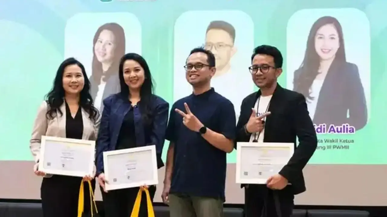 Ayovest, PWMII, dan APRDI Kolaborasi Perluas Literasi Keuangan di UI Ayovest, PWMII, dan APRDI Kolaborasi Perluas Literasi Keuangan di UI