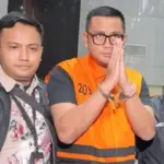 KPK Tetapkan Bupati Klaten dan Kepala BPK Jateng Tersangka KPK Tetapkan Bupati Klaten dan Kepala BPK Jateng Tersangka