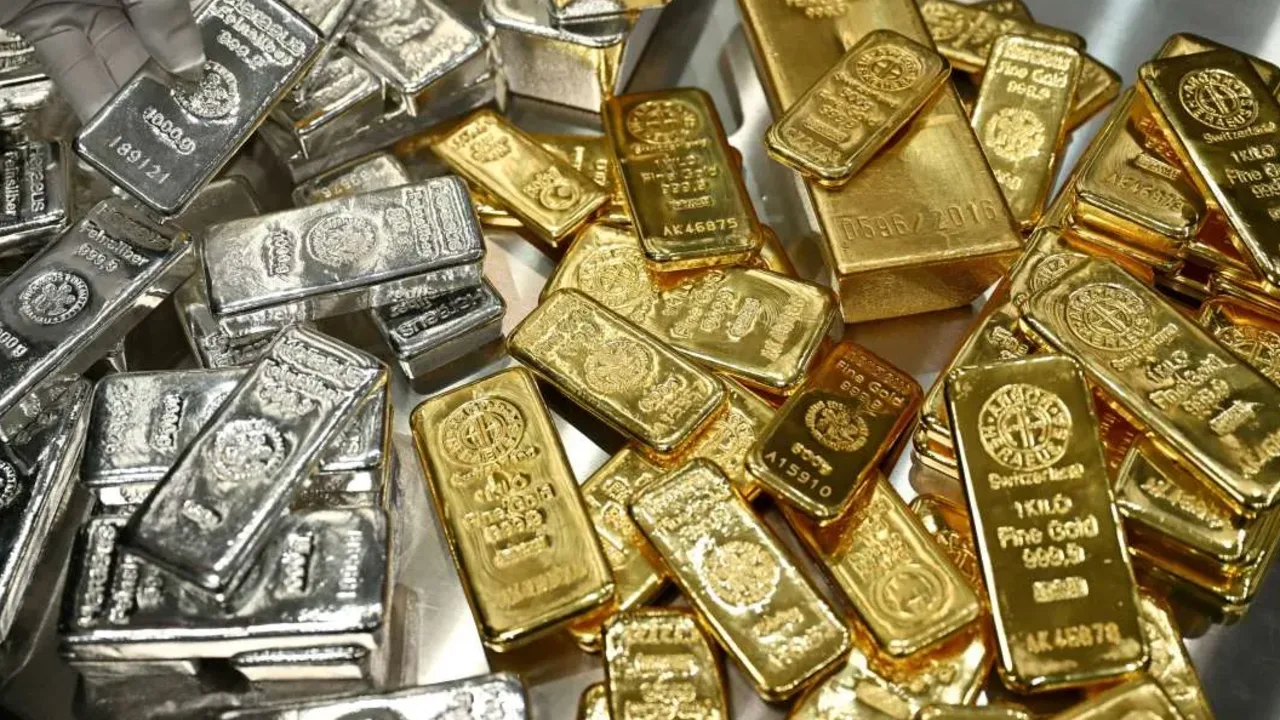 Royal Mint Catat Lonjakan Permintaan Emas dan Perak pada 2026 Royal Mint Catat Lonjakan Permintaan Emas dan Perak pada 2026