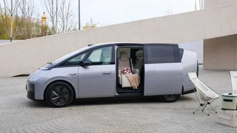  Li Auto Mega