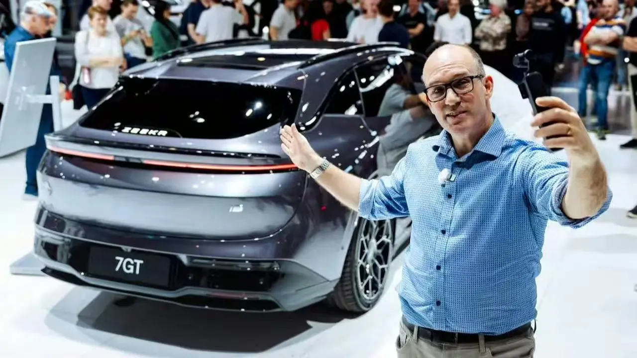 Zeekr 007 GT