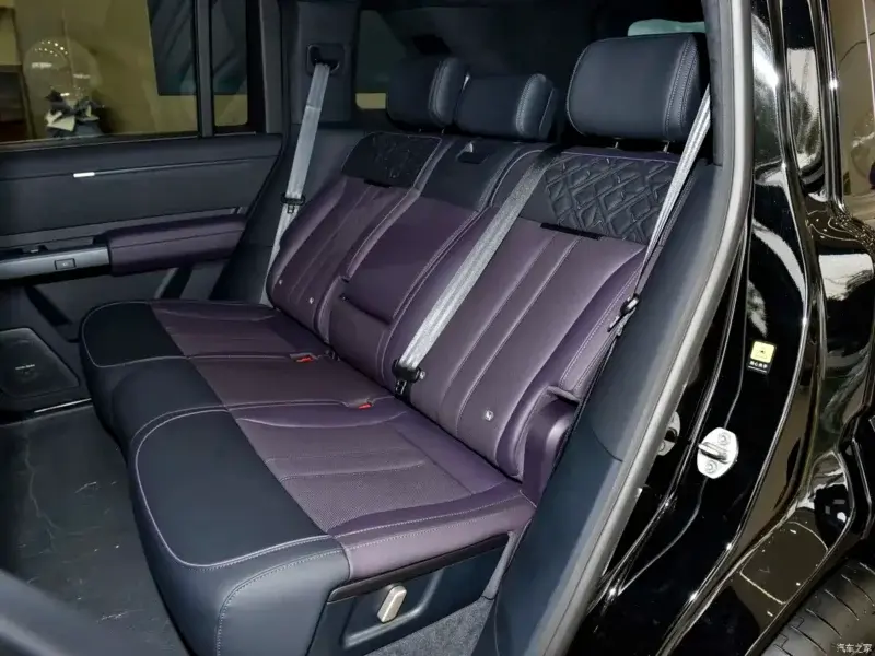 Freelander 8 